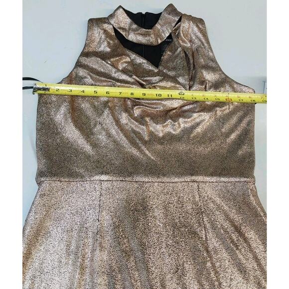 Cachet Size 8 Rose Gold Cut-Out Cowl Neck Sleeveless Cocktail Dress #D65 - Picture 6 of 6